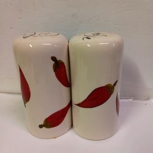 VINTAGE 201 Prep Salt/Pepper Shakers Chille/Cheese Porcelain Ceramic Unlimited